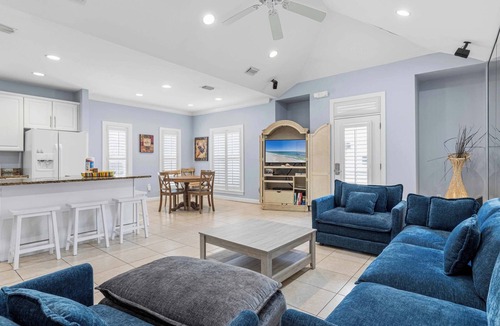 Emerald Waters Village House | Destin Mojo