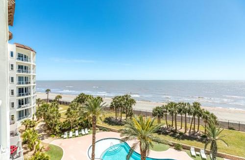 Galveston Apartment | Diamond Beach Resort Seawall Stunner