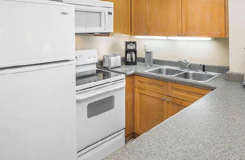 Daytona Beach Villa | Diamond Resorts Daytona Beach Regency - 1 Bedroom Premium