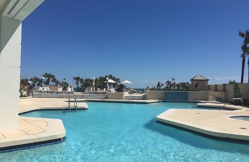 Brush - Stewarts Apartment | Direct Beach Access! City View Unit, 2 Pools!