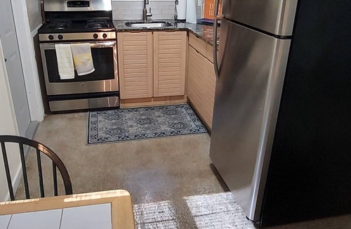 Delray Beach Villa | Disc Apr-Nov Extended stay: 1BR Villa- spacious, Walk to Ave & Beach, Cool Pool