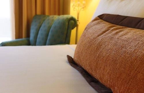 Orlando House | Disney Dream Vacation! 2 Spacious Units, Near Walt Disney World, Pools, Restaurants