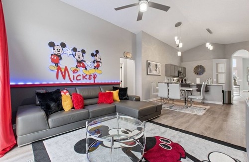 Bellavida House | Disney-Inspired 4/3 Home+pool w/heat option
