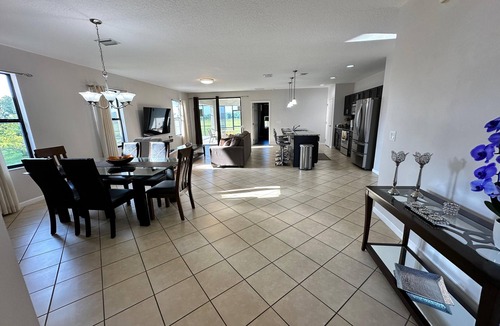 Buena Ventura Lakes Villa | Disney & USTA Tennis, Perfect Combo Orlando Stay