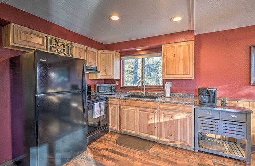 Rainbow Valley Cabin | Divide Cabin in the Heart of Colorful Colorado!