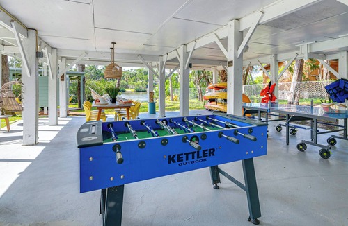 Crystal River House | Dock, Hot Tub & Games: Crystal River Family Gem