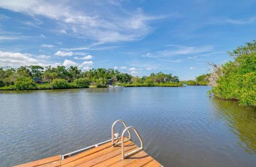 Crystal River House | Dock, Hot Tub & Games: Crystal River Family Gem
