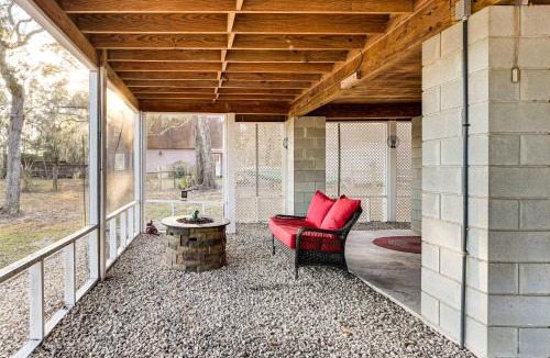 Fanning Springs House | Dog-Friendly Home w/Dock on Suwannee River!