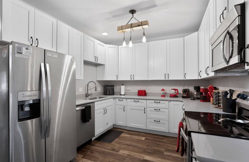 Buena Vista Condo | Dogs OK! Prime Spot Minutes 2 Downtown/Trails! - Apartment