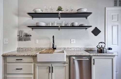 Central Colorado Springs House | Downtown - Colorado Cool - Clean and Quiet