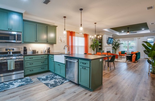 Tallahassee House | Downtown escape: Lakes & Parks - 20min to Airport