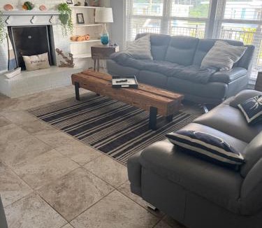 Palatka House | Downtown near river half mile from main boatramp