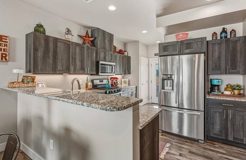 Salida House | Downtown Salida 3BR Sleeps 8 Walk/Bike