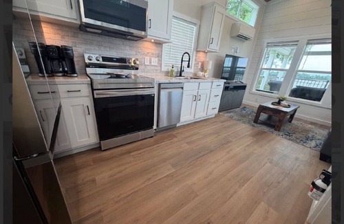 Vicksburg House | Driftwood | Tiny Home on the Mississippi River