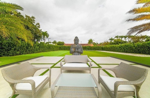 Tamiami House | Dulce Esmeralda
