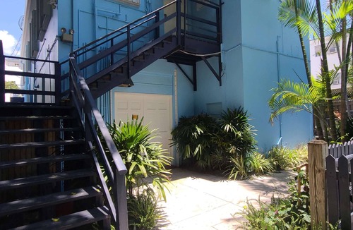 Downtown Apartment | Duval Street Suites full kitchen and pool view