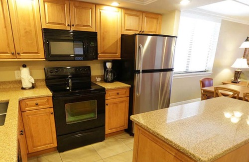 Marco Island Condo | Eagle's Nest Beach Resort. Gorgeous Two bedroom. Reserve Now!