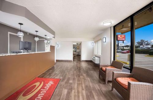 Boys Ranch Cabin | Econo Lodge Live Oak