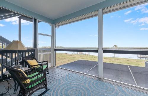 Edgewater House | Edgewater The Blue Horizon Estate