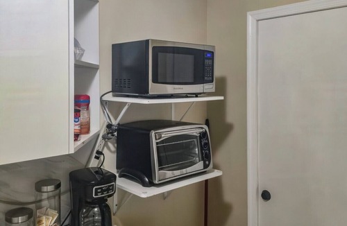 Port Saint Lucie House | Efficiency Apartment Studio - Port St. Lucie