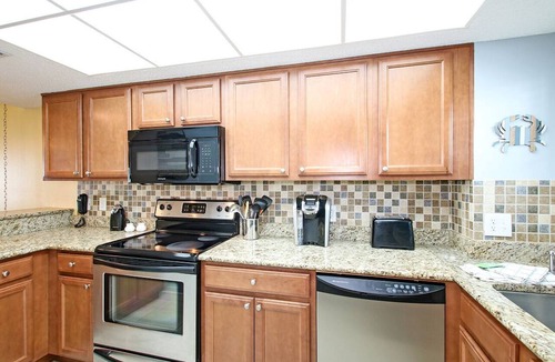 Fort Walton Beach Condo | El Matador #323 * Beach Chair Set Included
