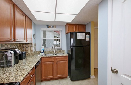Fort Walton Beach Condo | El Matador #323 * Beach Chair Set Included