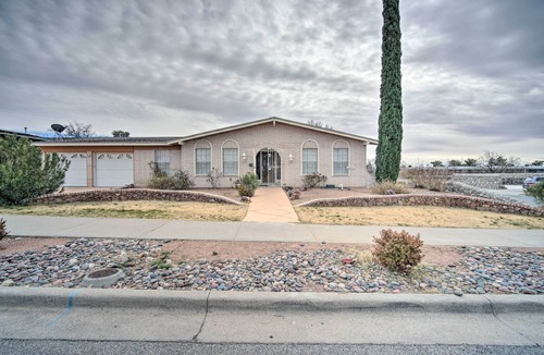 El Paso House | El Paso Home w/BBQ Grill - 4 Mi to Sunland Park!