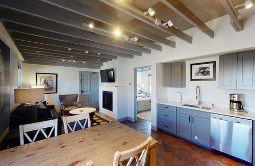 Downtown Santa Fe House | El Rito Casita | Historic 2-Bedroom Downtown Santa Fe Casita