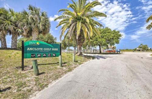 Holiday Lakes West House | Elegant Coastal Oasis Near Beaches & Private Pool