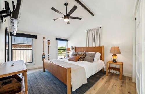 New Braunfels Ski Chalet | Elegant Modern A-Frame Surrounded by Nature in Texas