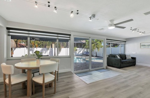 The Cove House | Elegant Pool Home - Beach, Restaurants, Shopping, Heated Spa