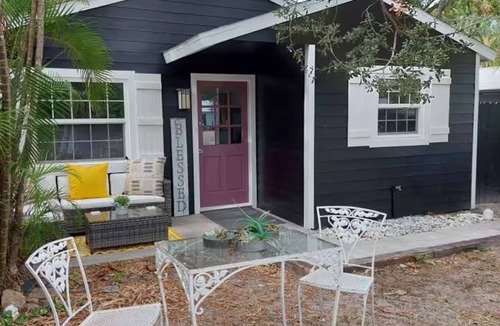 Ridge Wood Heights House | Elegant Sweet Home Sarasota
