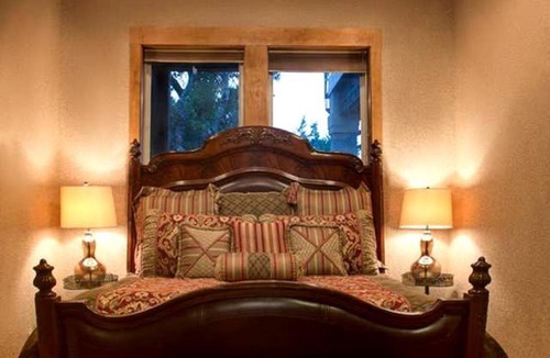 Pipe Creek House | Elegant Texas Hill Country Cottage in Pipe Creek for Family Vacations in Texas