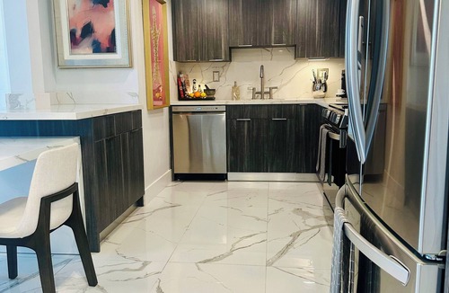 Allapattah Condo | Elegant two bedroom, two bath retreat on the Miami River. With an amazing view.
