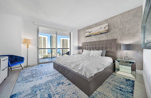 Hallandale Beach Apartment | ★ Elegant Vacation Home in Beachwalk with Ocean Views - 25 min to FIFA!