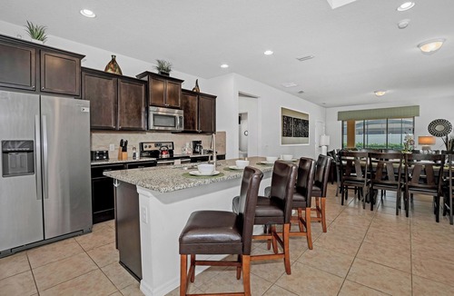 Four Corners House | Elegant Villa W/private Pool/spa & Game Room!
