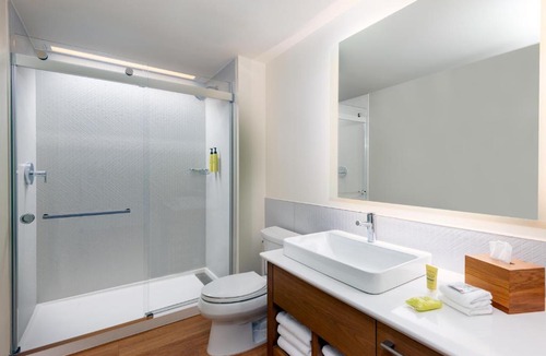 Midtown Hotel | Element by Marriott Atlanta Midtown