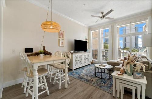 Long Beach House | Emerald Coast Villa