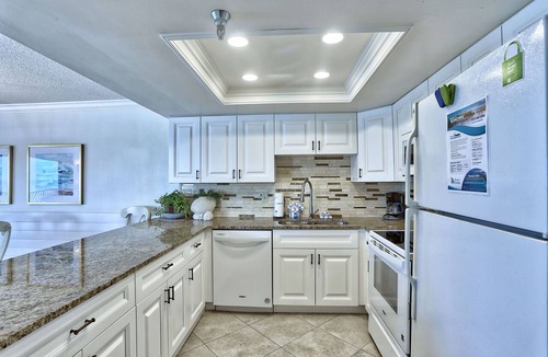 North Redington Beach Condo | Emerald Isle 602 - Beautiful, spacious 3 bedroom condo!