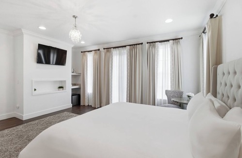 Fredericksburg House | Emigrant's Inn