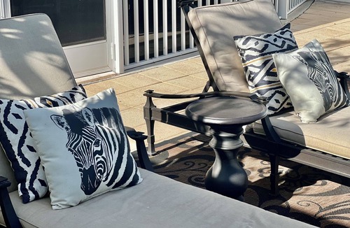 Vanderbilt Beach Condo | Enjoy a Poolside Luxury Condo and dock, & only a 3 min walk to Vanderbilt Beach.