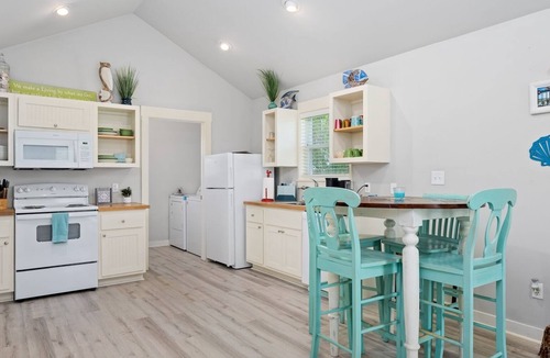 Rockport Cottage | Enjoy a Sea-Esta!!!!