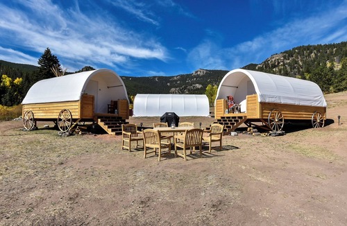 Jefferson House | Enjoy a "Weekend in the Wild" in a Conestoga Wagon [2]
