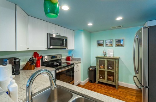 Indian Rocks Beach Condo | ENJOY SUN, SAND AND FUN MEMORIES! STEPS FROM THE BEACH WITH EVERYTHING YOU NEED!
