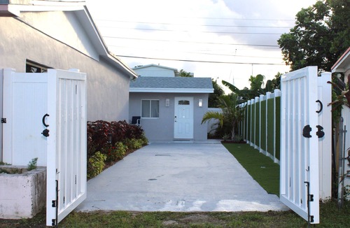 Miami Gardens Apartment | Enjoy this stylish studio space. Walking distance from Hardrock Stadium