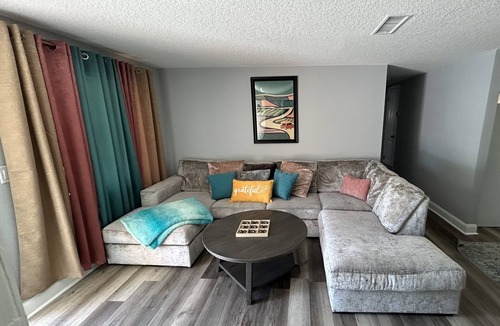 Highlands House | Enjoy your stay at The Great Oasis!