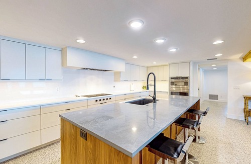 Mount Dora House | Escape the Heat! Lakefront Paradise in Mount Dora