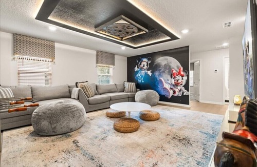 Four Corners Villa | EV 15859 - 7 Bed 6 Bath with Screened-In Private Pool with Spillover Spa