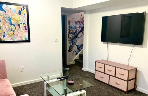 Lakewood House | Exclusive Stay Private Room 3: Adults Only + Near Red Rocks