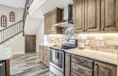 Fredericksburg House | Expansive getaway near downtown with fast WiFi, Wii, grill